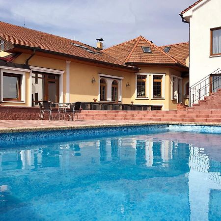 Penzion Surf Blansko Exterior photo